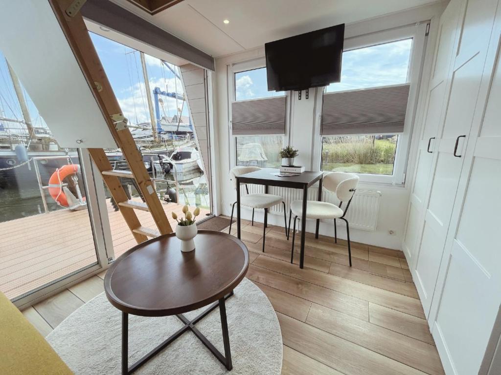 Tiny Lake Houses Near The Beach And Centre By Weltevreden Experience Zeewolde Exterior foto